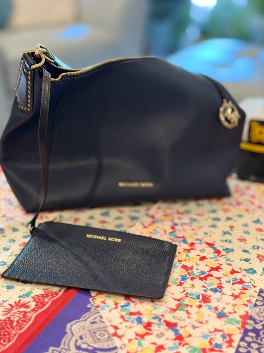 Michael Kors Rosemary Large Pebbled Leather Shoulder Bag & Zip Pouch/writelet
